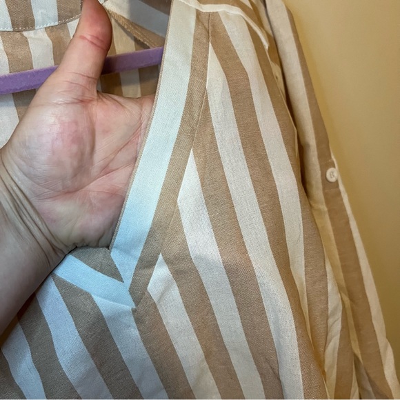 PLUS Stripe Top ☀️ - Picture 7 of 7